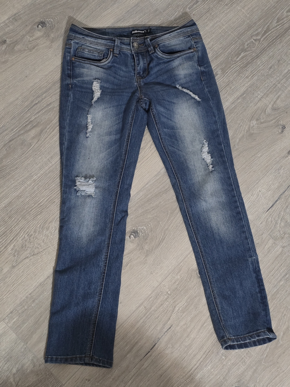 Dollhouse Charley Distressed Skinny Jeans Size 5